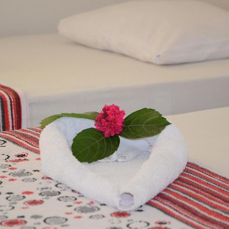 Dilek Hotel Menderes Ngoại thất bức ảnh