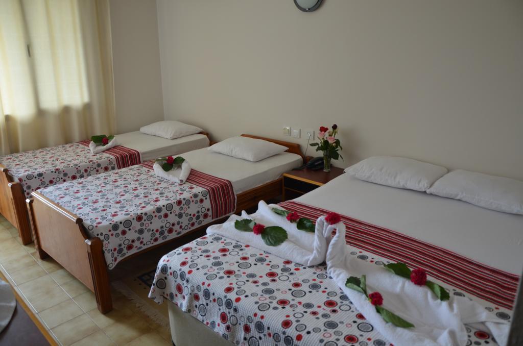 Dilek Hotel Menderes Phòng bức ảnh